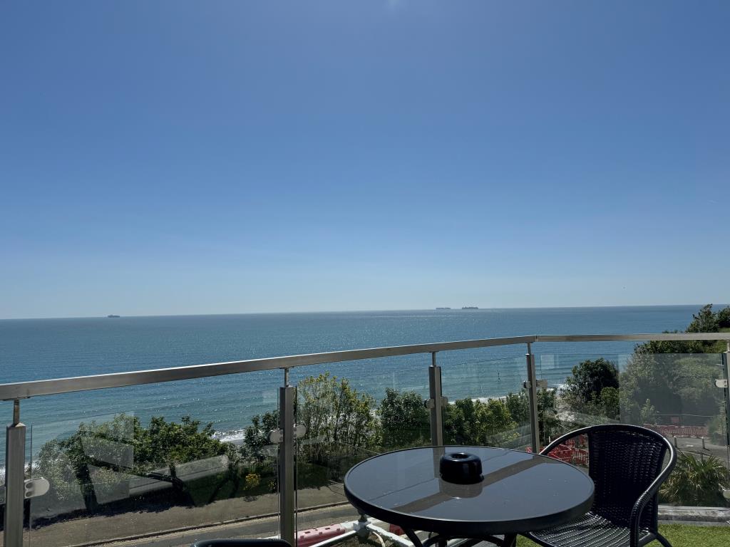Lot: 48 - FREEHOLD CLIFF TOP HOTEL WITH TWENTY EN-SUITE GUEST ROOMS AND STUNNING VIEWS - The View from the Balcony of one of the First Floor Bedrooms